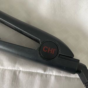 CHI straightener